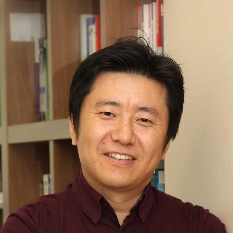 Portrait of Prof. Jaeseung Song
